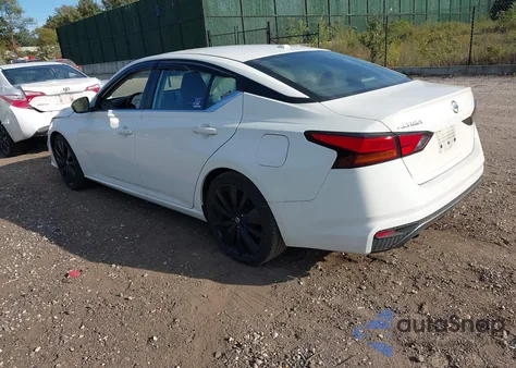 2019 Nissan Altima 2.5 Sr из США, поврежденный, VIN 1N4BL4CV8KC131506